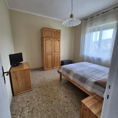 La Casa Di Maria Apartment *